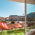Cosy 2-3 Pers, Balcon, Parking Prive, Clim, Wifi - 15 Min Sanctuaire Apartment *