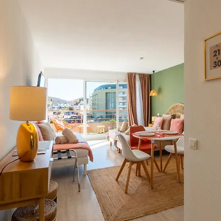 Cosy 2-3 Pers, Balcon, Parking Prive, Clim, Wifi - 15 Min Sanctuaire * ルルド