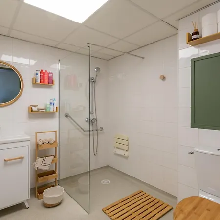 Cosy 2-3 Pers, Balcon, Parking Prive, Clim, Wifi - 15 Min Sanctuaire アパート