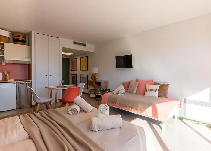 Coup De Coeur, Balcon, Parking, Gare Apartment